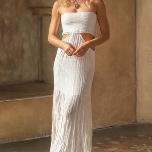 Jens Pirate Booty Coral Canal Maxi Dress